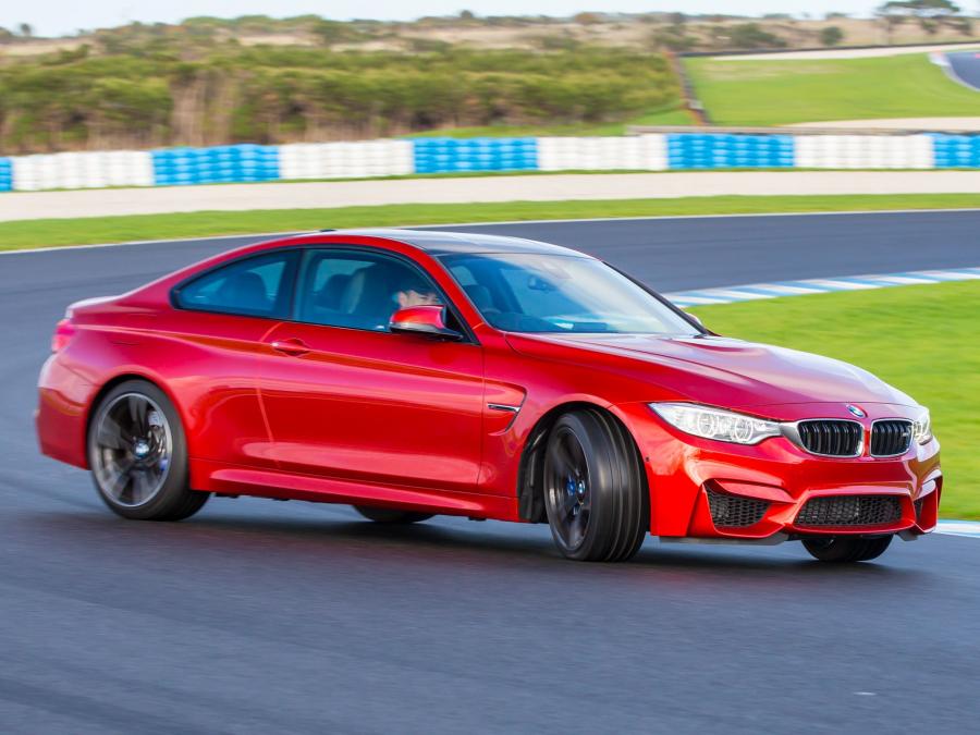  BMW M4 Coupe 2014 года  (AU) (фото 7 из 11)